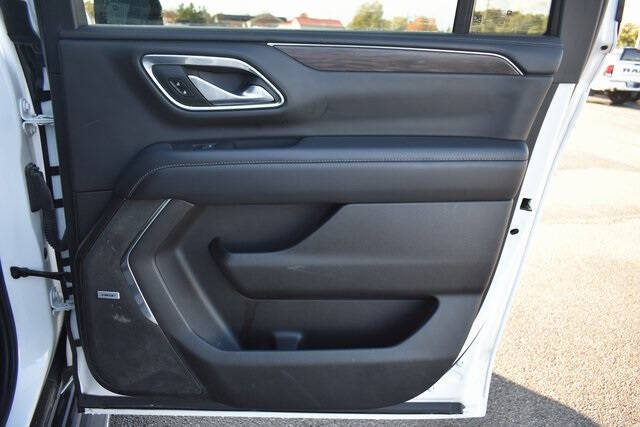 2022 Chevrolet Suburban LT