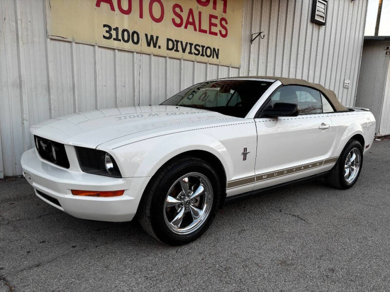 2007 Ford Mustang V6 Deluxe