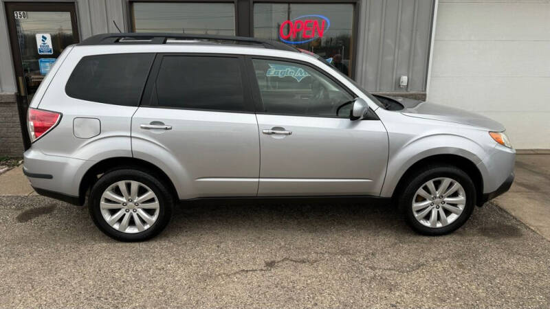 Used 2012 Subaru Forester X Premium Package with VIN JF2SHADC0CH460018 for sale in La Crescent, Minnesota