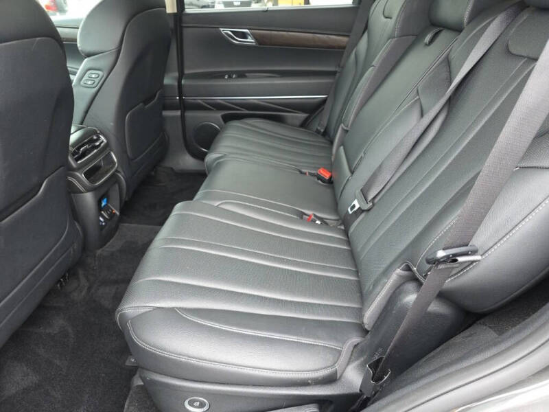 2024 Genesis GV80 2.5T