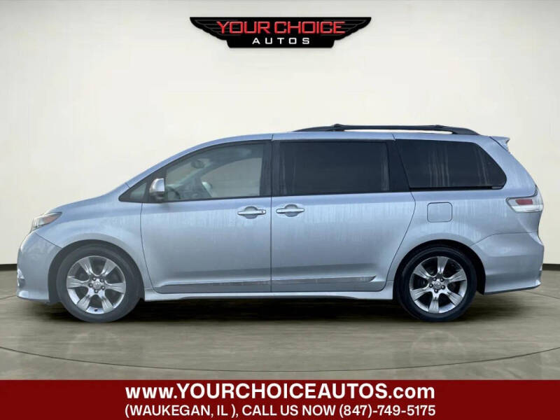 2014 Toyota Sienna SE 8-Passenger