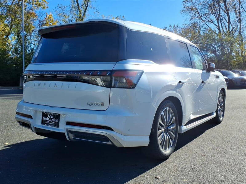 2026 Infiniti QX80 Luxe