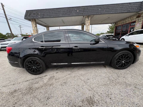 2016 Kia Cadenza