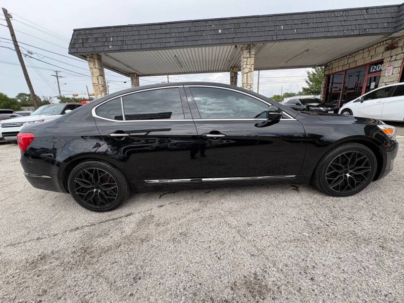 2016 Kia Cadenza