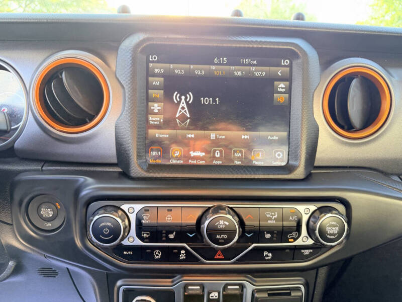 2021 Jeep Gladiator Mojave