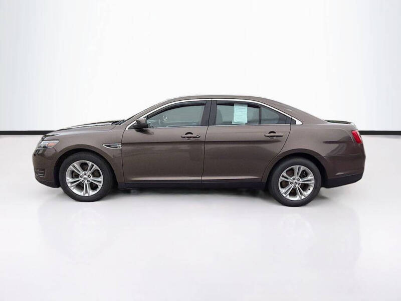 2016 Ford Taurus SEL
