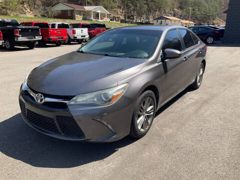 2015 Toyota Camry for sale at Tommy's Auto Sales in Inez KY