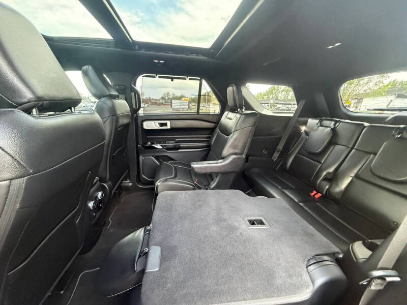 2021 Ford Explorer ST