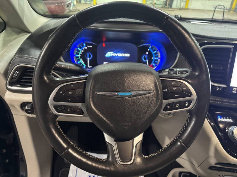 2021 Chrysler Pacifica Hybrid Touring L