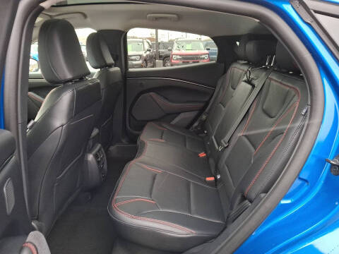 2025 Ford Mustang Mach-E Premium