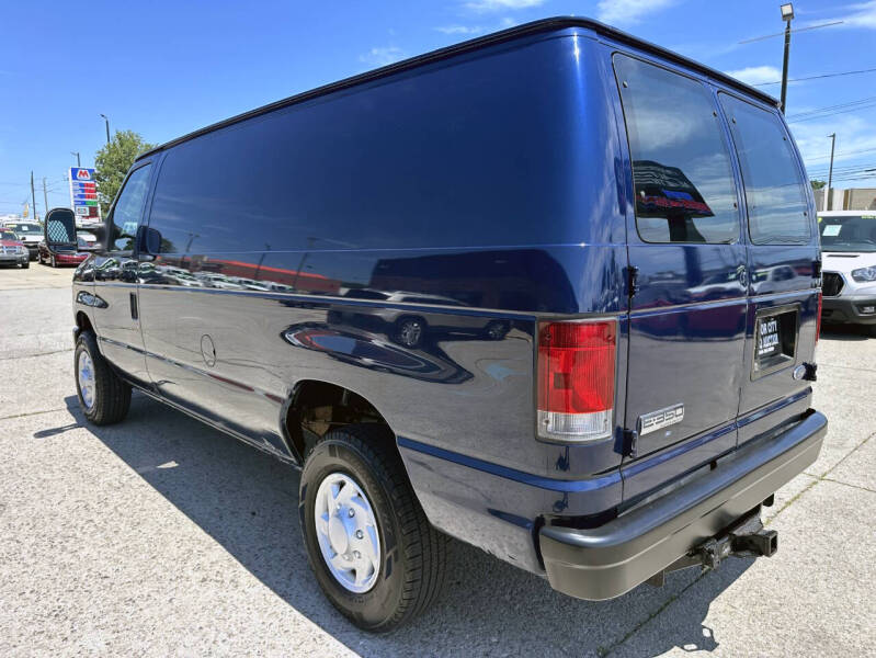 2008 Ford E-Series E-350 SD