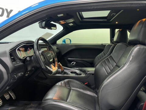 2016 Dodge Challenger SRT 392