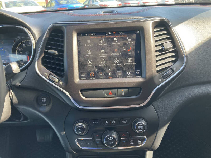 2022 Jeep Cherokee Trailhawk