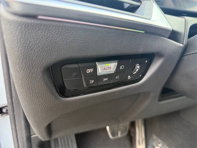 2024 BMW 3 Series 330i