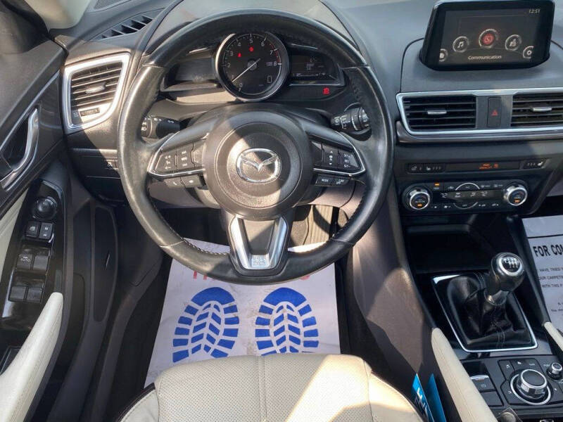 2018 Mazda MAZDA3 Grand Touring