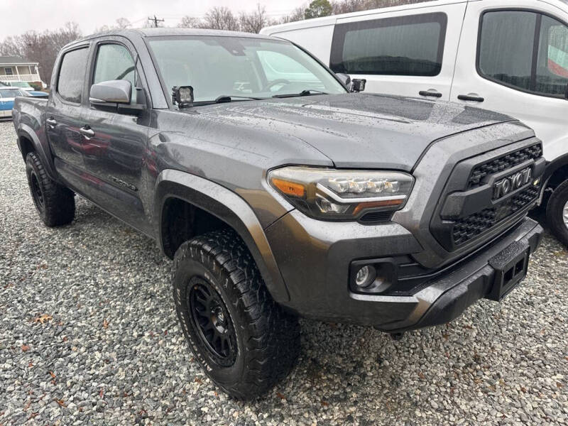 2022 Toyota Tacoma SR5 V6