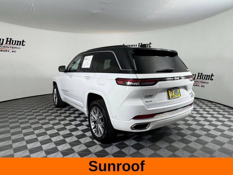 2025 Jeep Grand Cherokee Summit