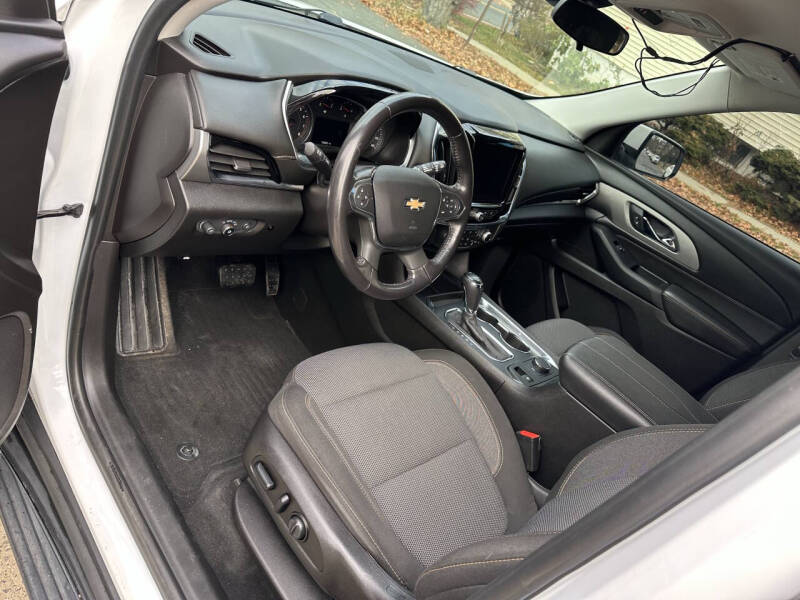 2018 Chevrolet Traverse LT Cloth