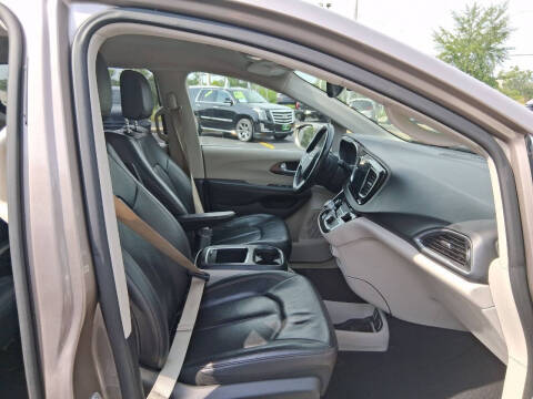 2018 Chrysler Pacifica Touring L Plus