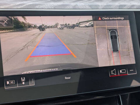 2019 Audi e-tron quattro Prestige