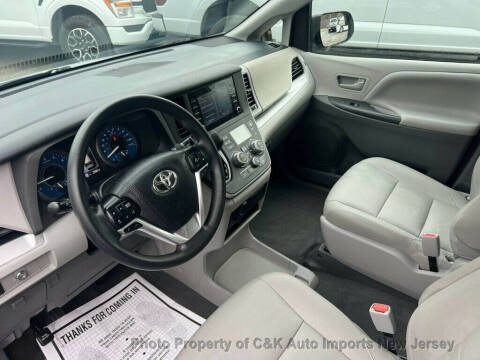 2020 Toyota Sienna L 7-Passenger