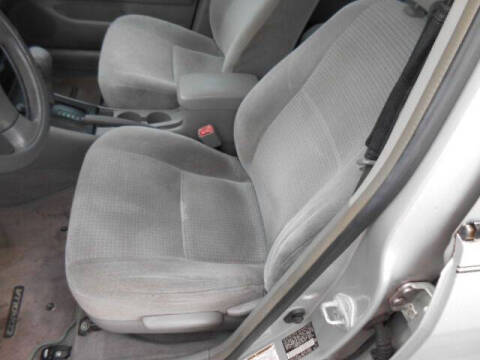 2006 Toyota Corolla LE