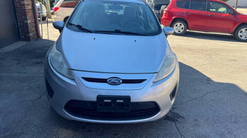 2013 Ford Fiesta S