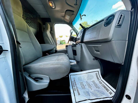 2014 Ford E-Series E-250