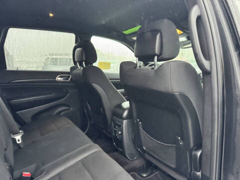 2017 Jeep Grand Cherokee Laredo E