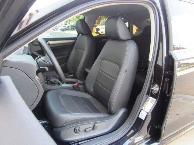 2022 Volkswagen Passat SE