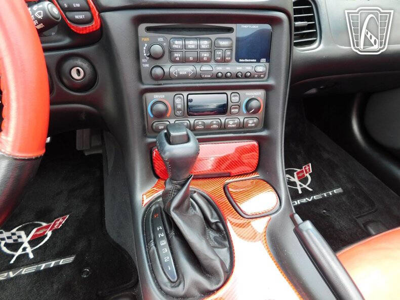 2004 Chevrolet Corvette