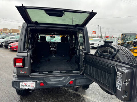 2020 Jeep Wrangler Unlimited Sahara