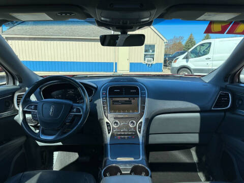 2019 Lincoln Nautilus Reserve