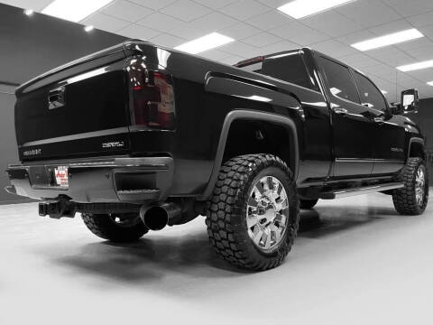 2015 GMC Sierra 2500HD Denali