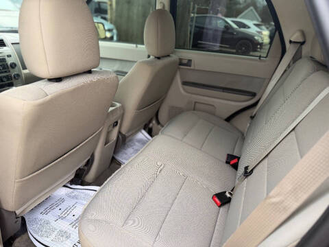 2011 Ford Escape XLT