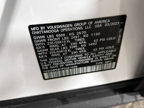 2023 Volkswagen ID.4 Pro