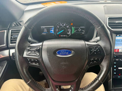 2017 Ford Explorer Sport