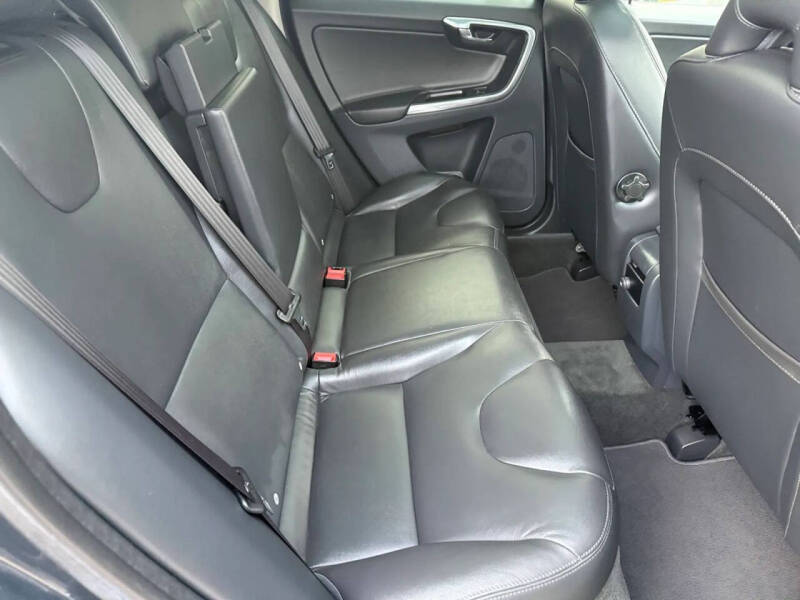 2015 Volvo XC60 3.2 Premier