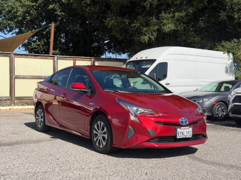 2016 Toyota Prius Two