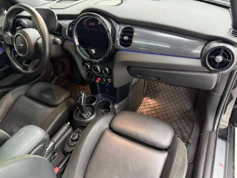 2022 MINI Hardtop 4 Door Cooper S