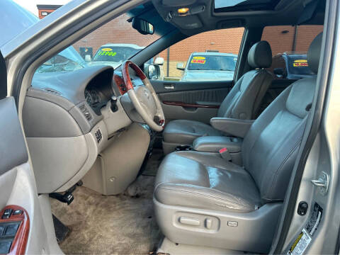 2005 Toyota Sienna
