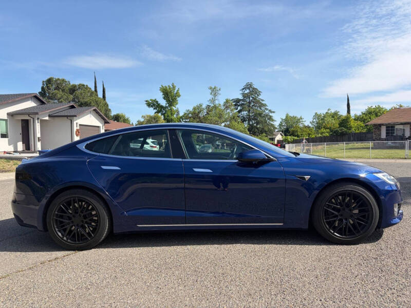 2017 Tesla Model S 75D