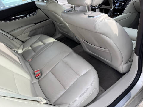 2013 Cadillac XTS Premium Collection