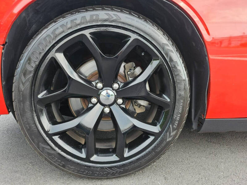 2015 Dodge Challenger SXT