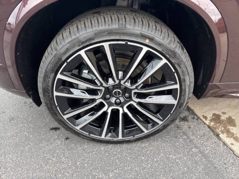 2026 Volvo XC90 B6 Plus 7P