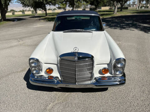 1970 Mercedes-Benz 280-Class
