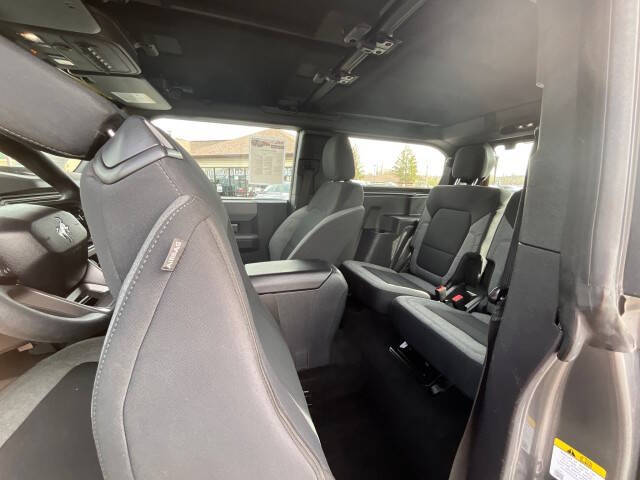 2022 Ford Bronco Base Advanced
