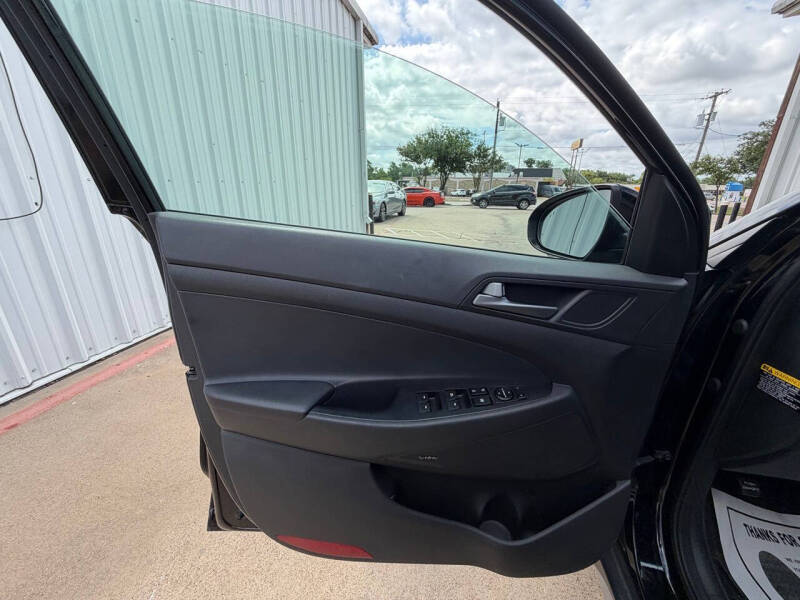 2017 Hyundai Tucson SE Plus