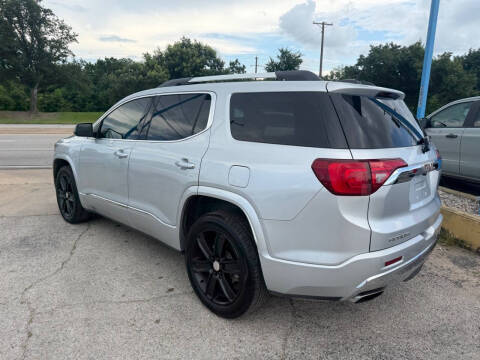 2019 GMC Acadia Denali