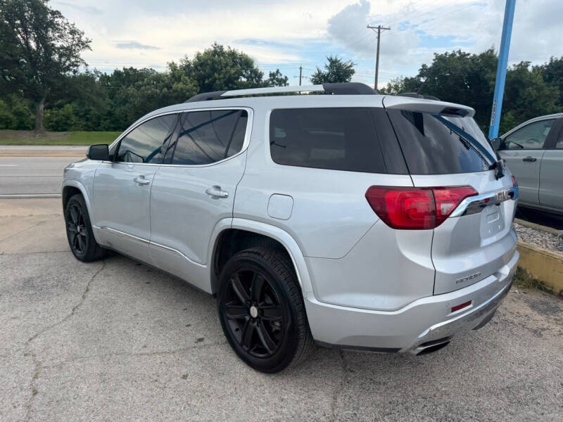 2019 GMC Acadia Denali